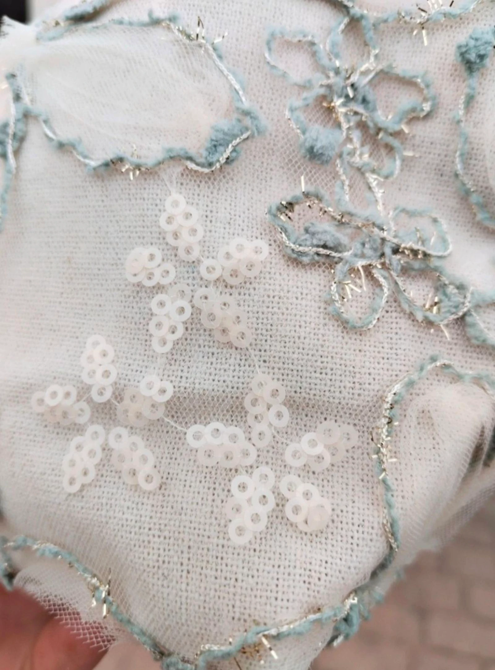 Neceser con bordados en verde agua – photo 4
